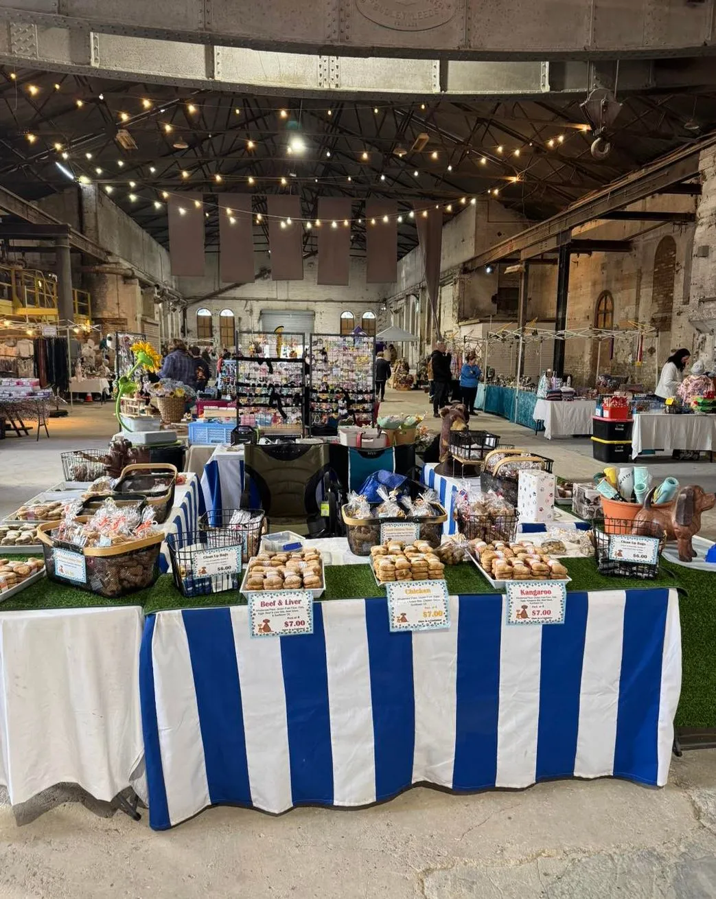 Cape Able Adventures | What To Do In The Blue Mountains When It's Raining? Blackheath Growers Market