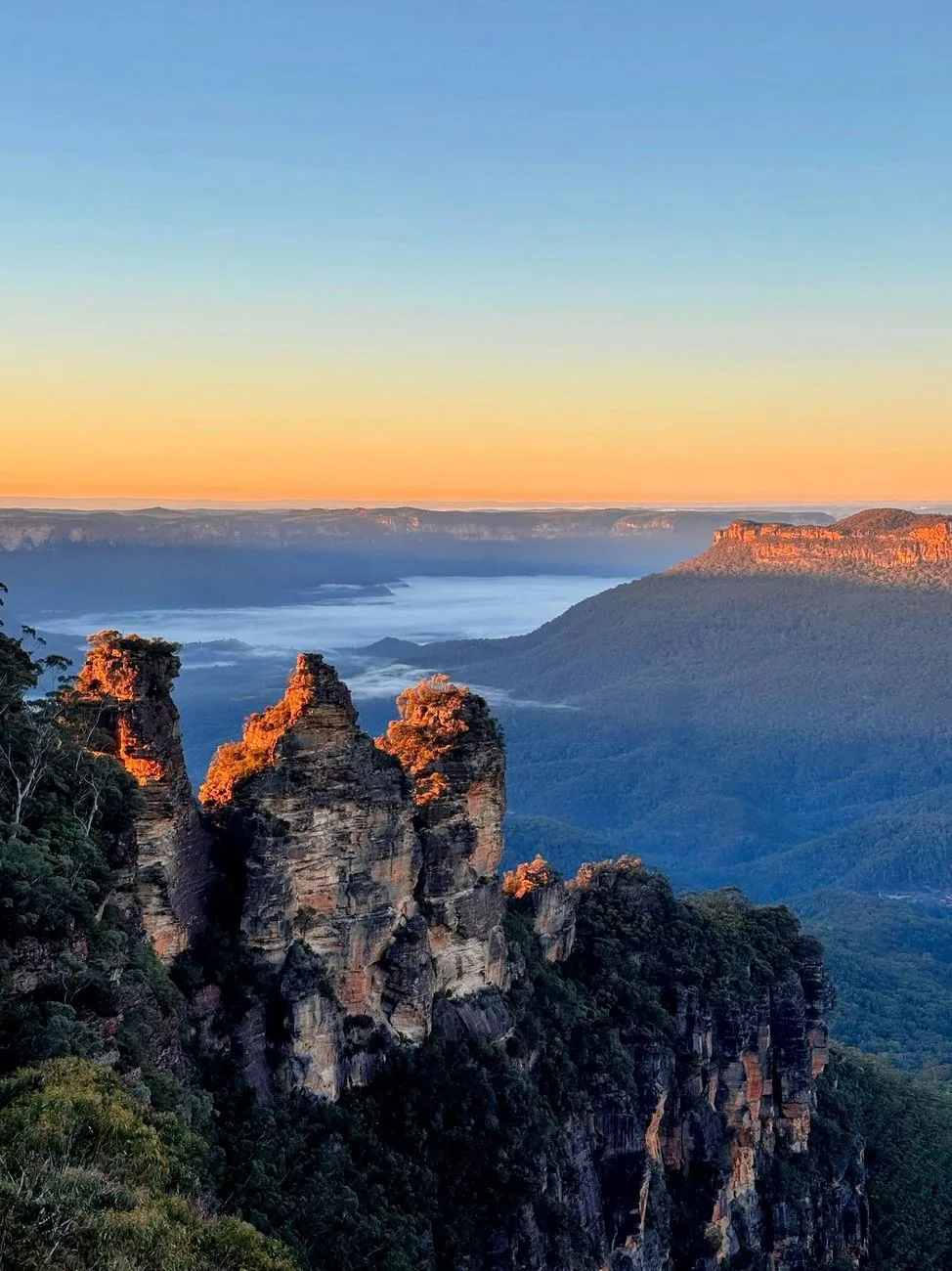 Cape Able Adventures | What To Do In The Blue Mountains When It's Raining? Personal Tip, Embrace The Mist