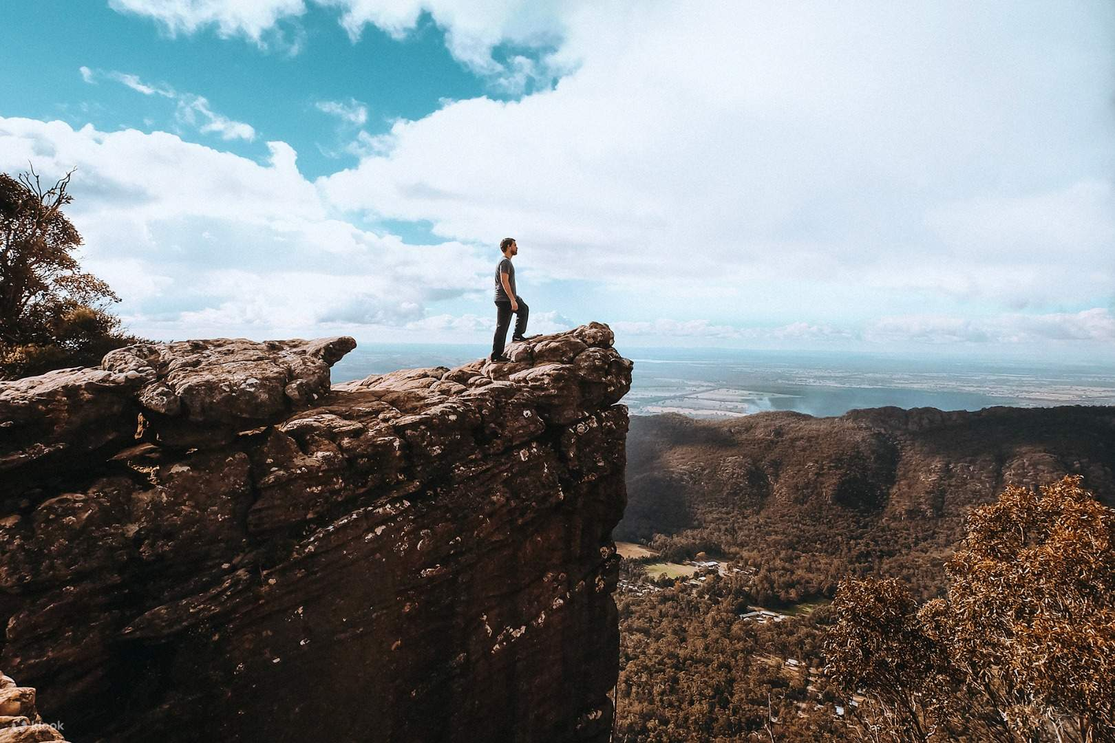 Immerse Yourself in Nature: Melbourne to Grampians Day Excursion